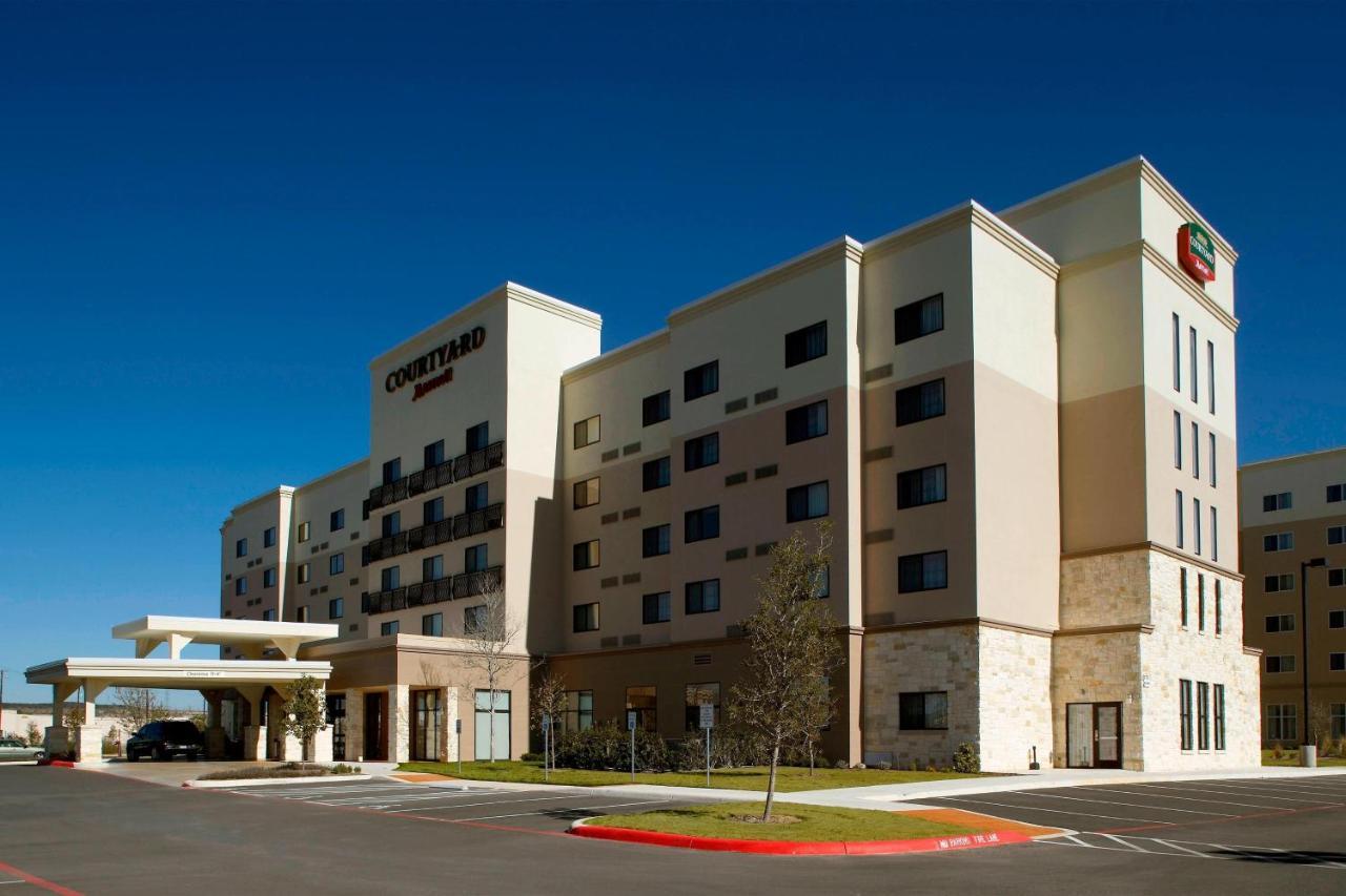 Hotel Courtyard By Marriott San Antonio Six Flags At The Rim Exterior foto