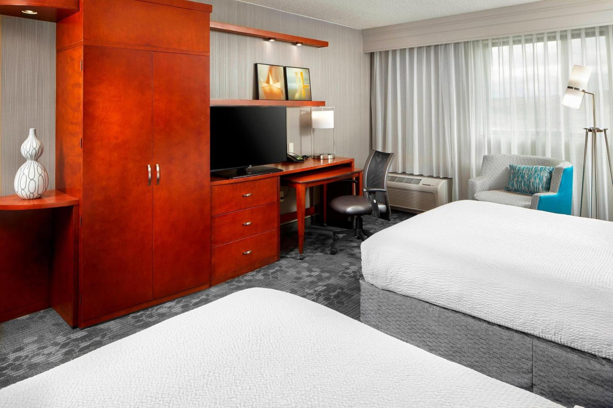 Hotel Courtyard By Marriott San Antonio Six Flags At The Rim Exterior foto