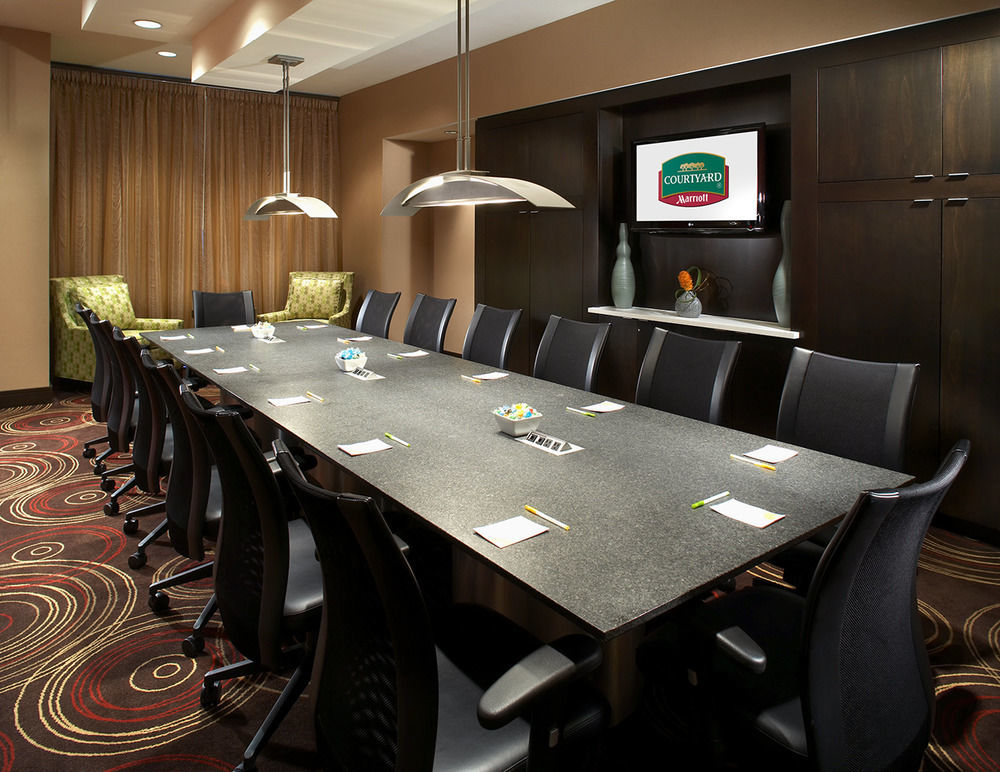 Hotel Courtyard By Marriott San Antonio Six Flags At The Rim Exterior foto